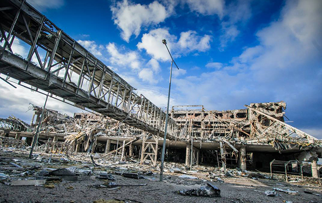 Сегодня Украина чтит память легендарных &quot;киборгов&quot;: история героической обороны ДАП